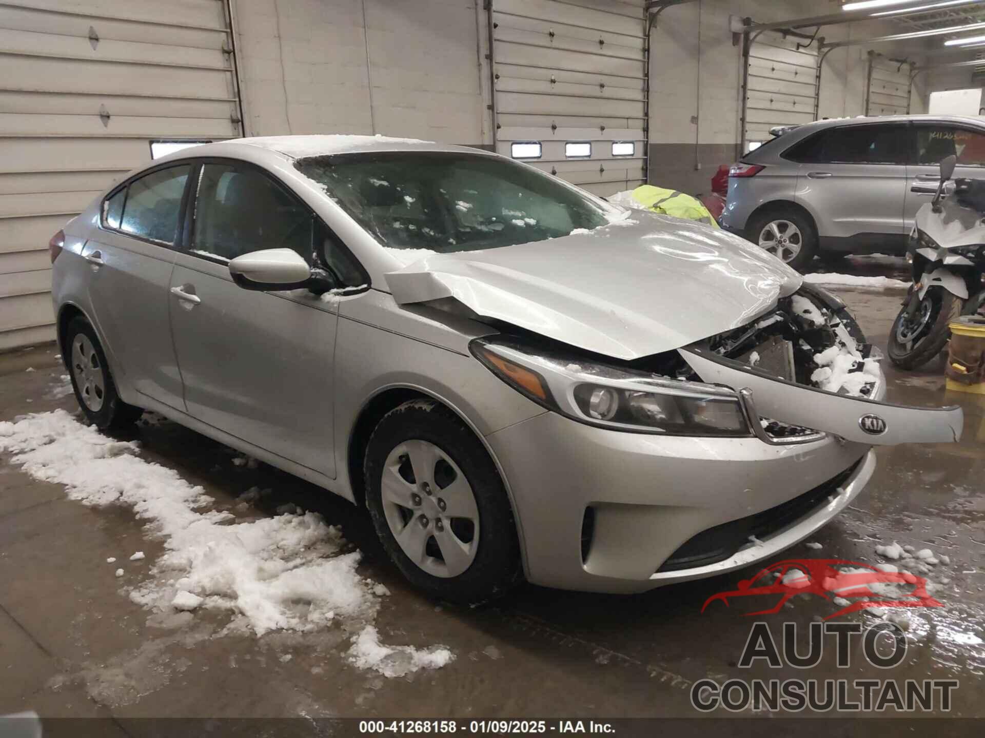 KIA FORTE 2017 - 3KPFK4A77HE018182