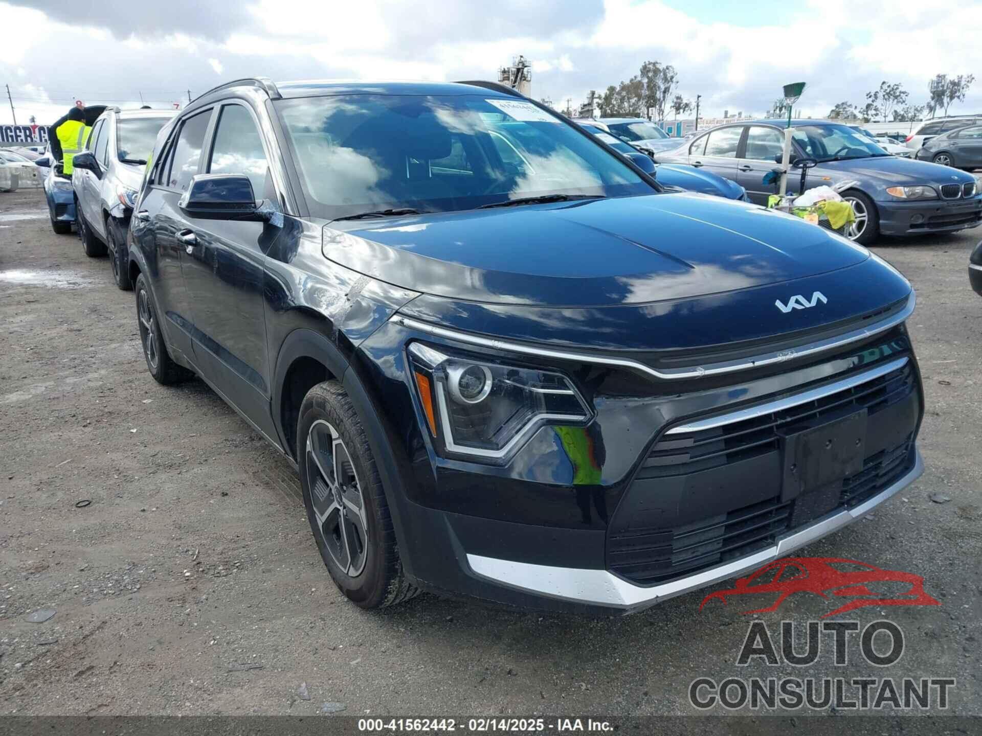 KIA NIRO 2023 - KNDCR3LE7P5050595