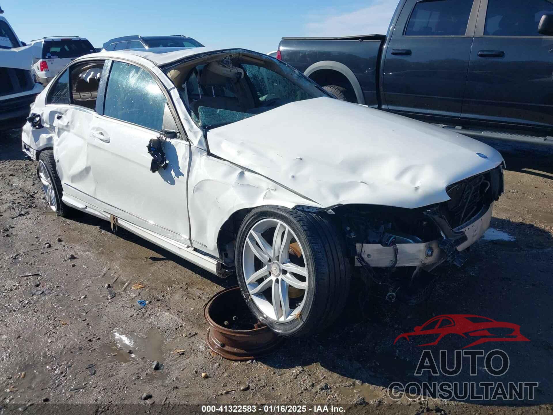 MERCEDES-BENZ C 250 2014 - WDDGF4HB8EA942184