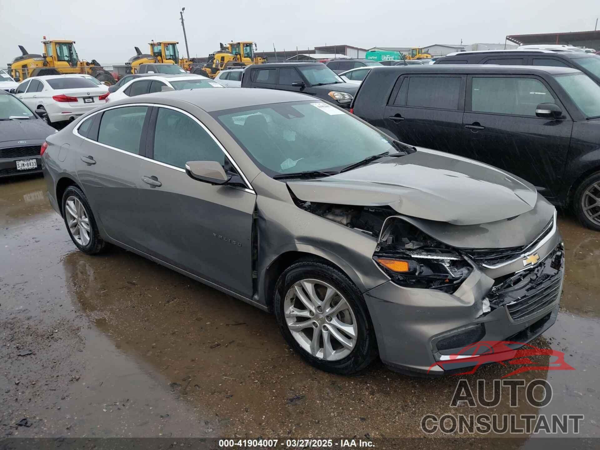 CHEVROLET MALIBU 2017 - 1G1ZE5ST9HF254238