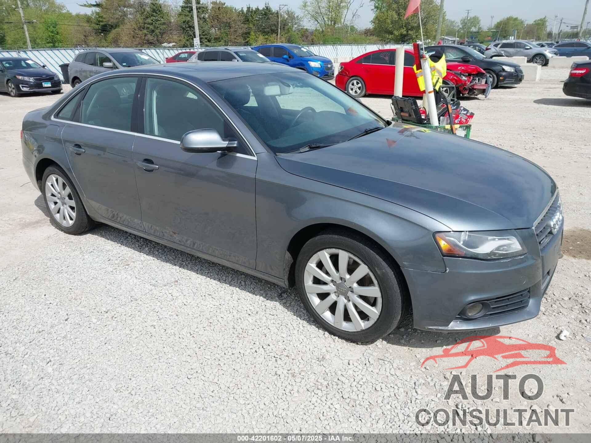 AUDI A4 2012 - WAUBFAFL8CN017910