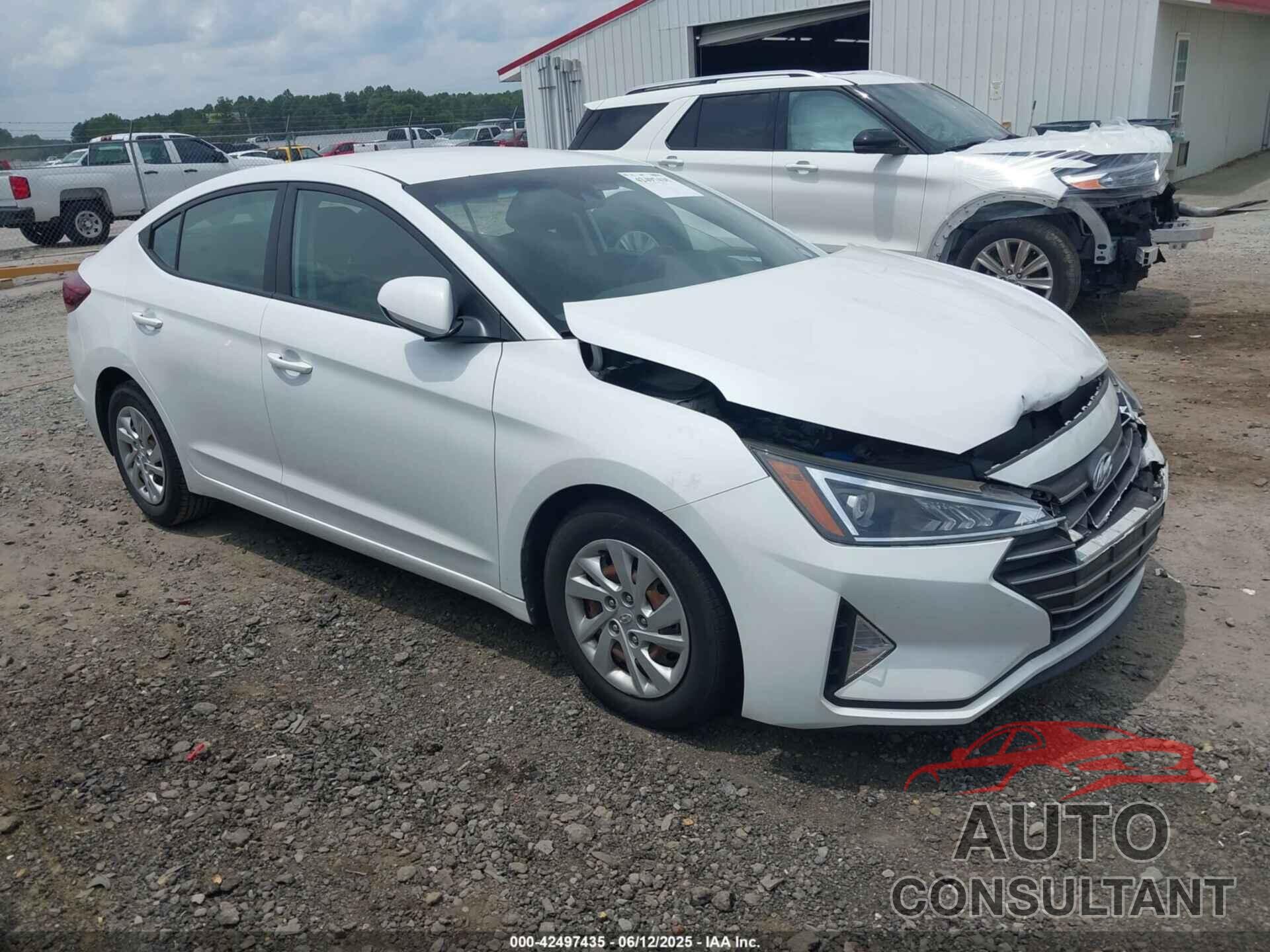 HYUNDAI ELANTRA 2020 - 5NPD74LF2LH598426