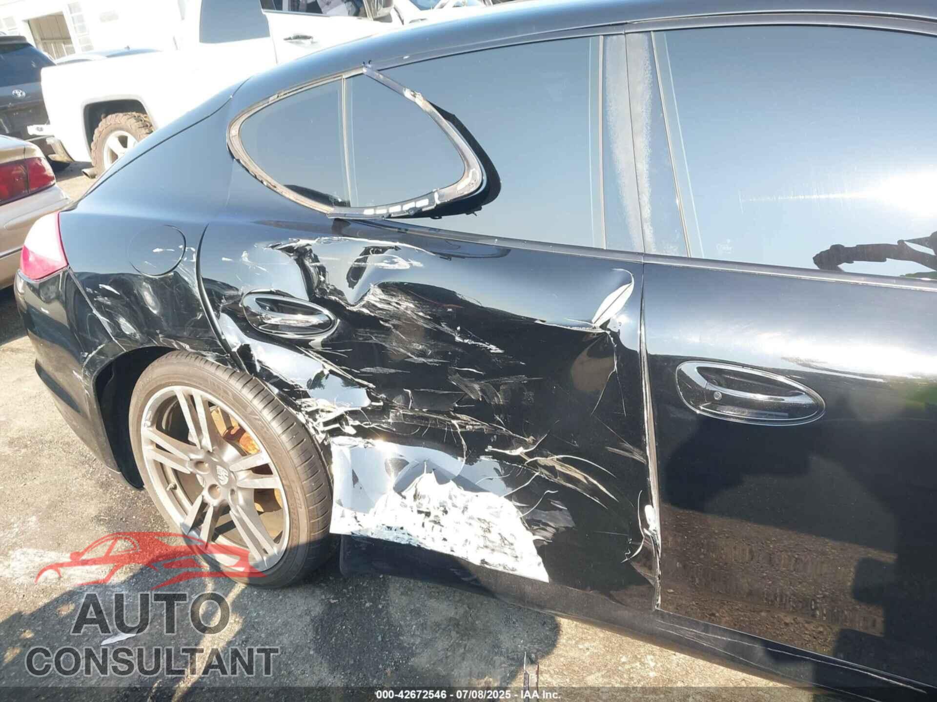 PORSCHE PANAMERA 2013 - WP0AA2A76DL015471