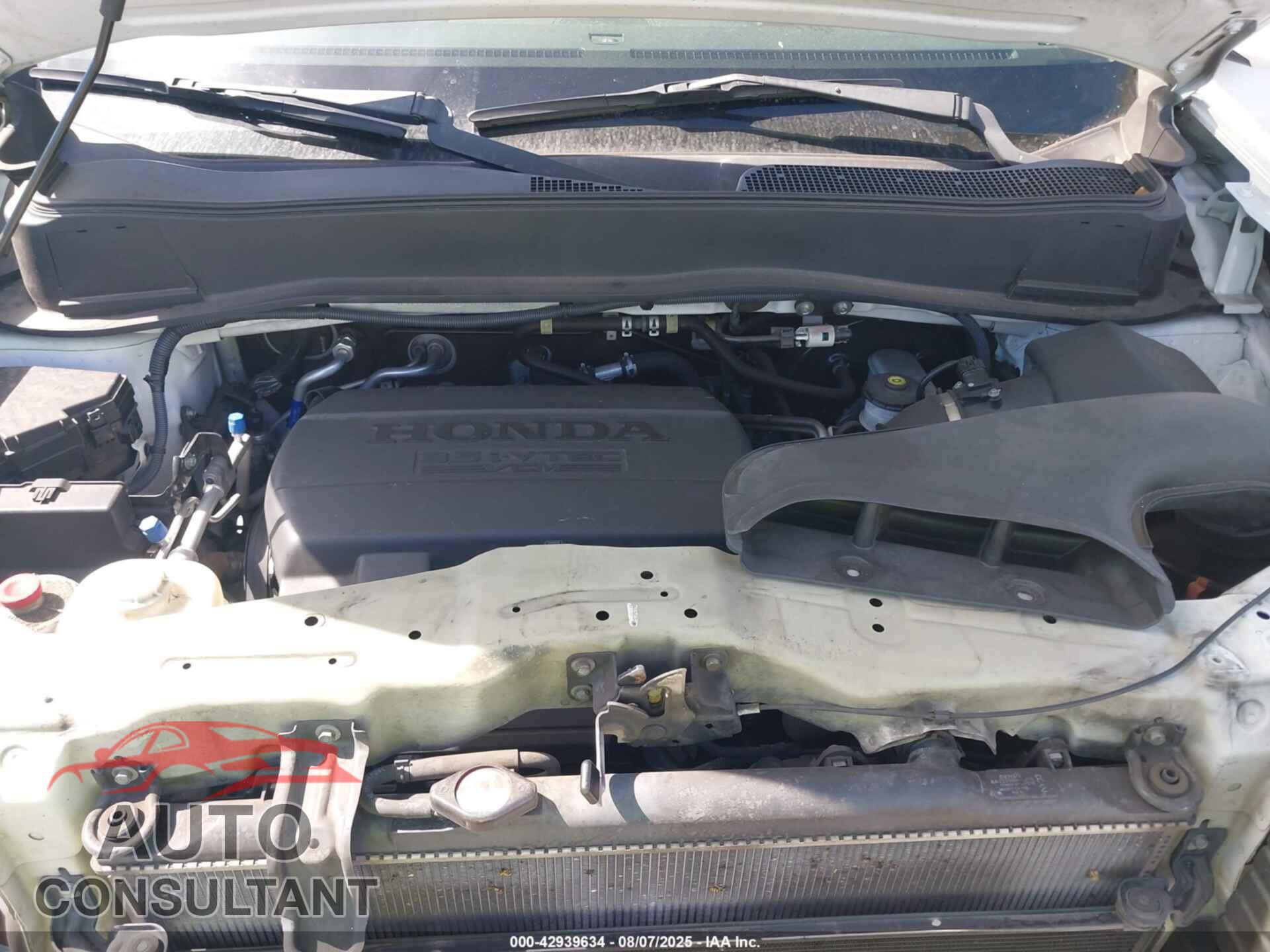 HONDA PILOT 2011 - 5FNYF3H98BB034357