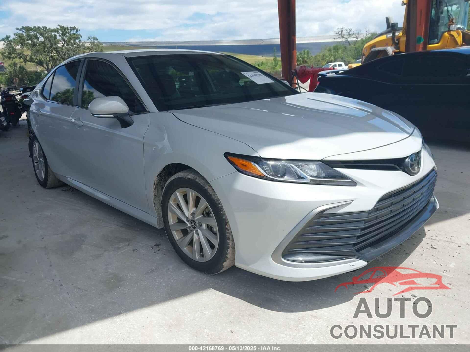 TOYOTA CAMRY 2024 - 4T1C11AK8RU215529