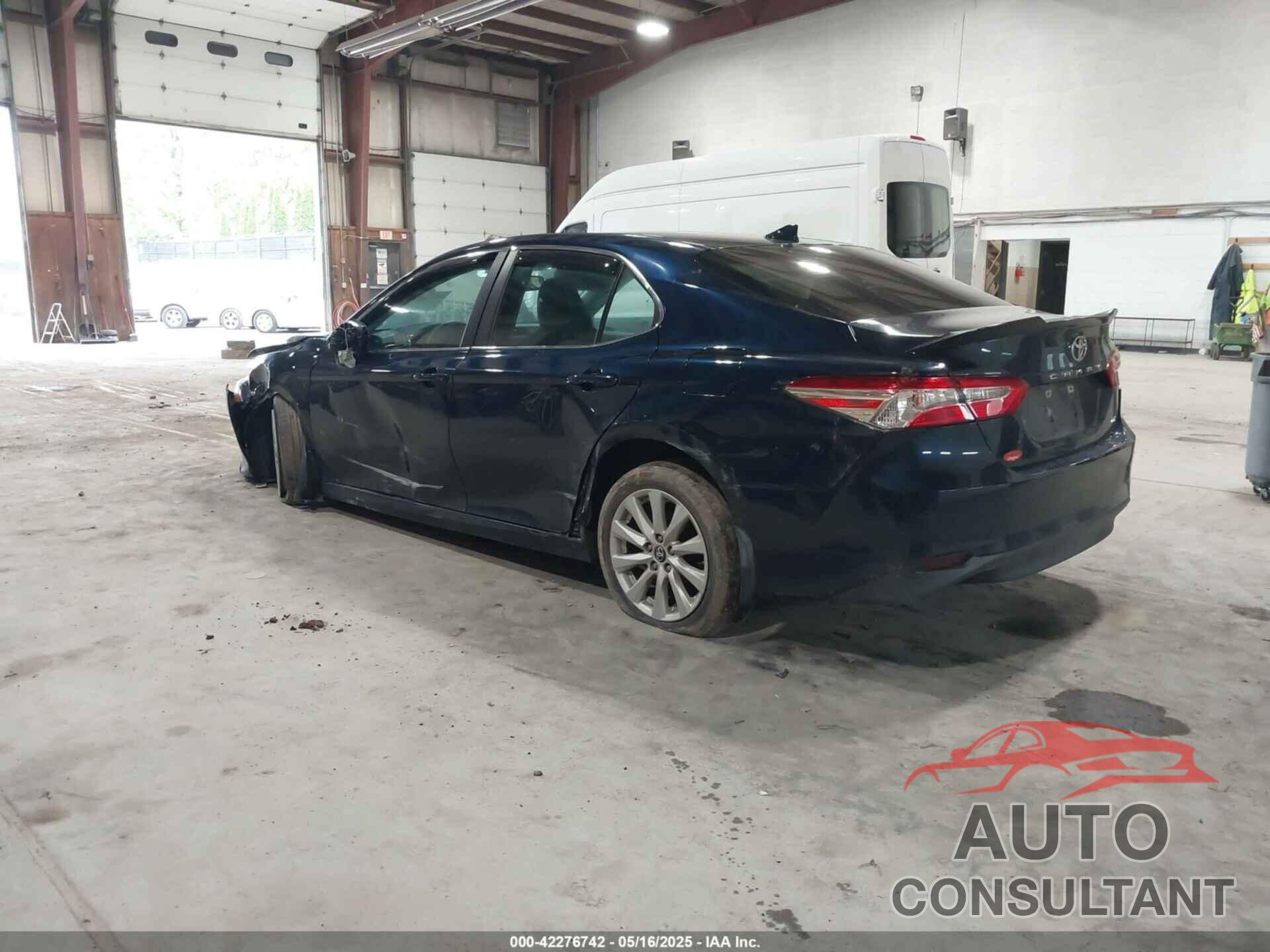 TOYOTA CAMRY 2019 - 4T1B11HK8KU709218