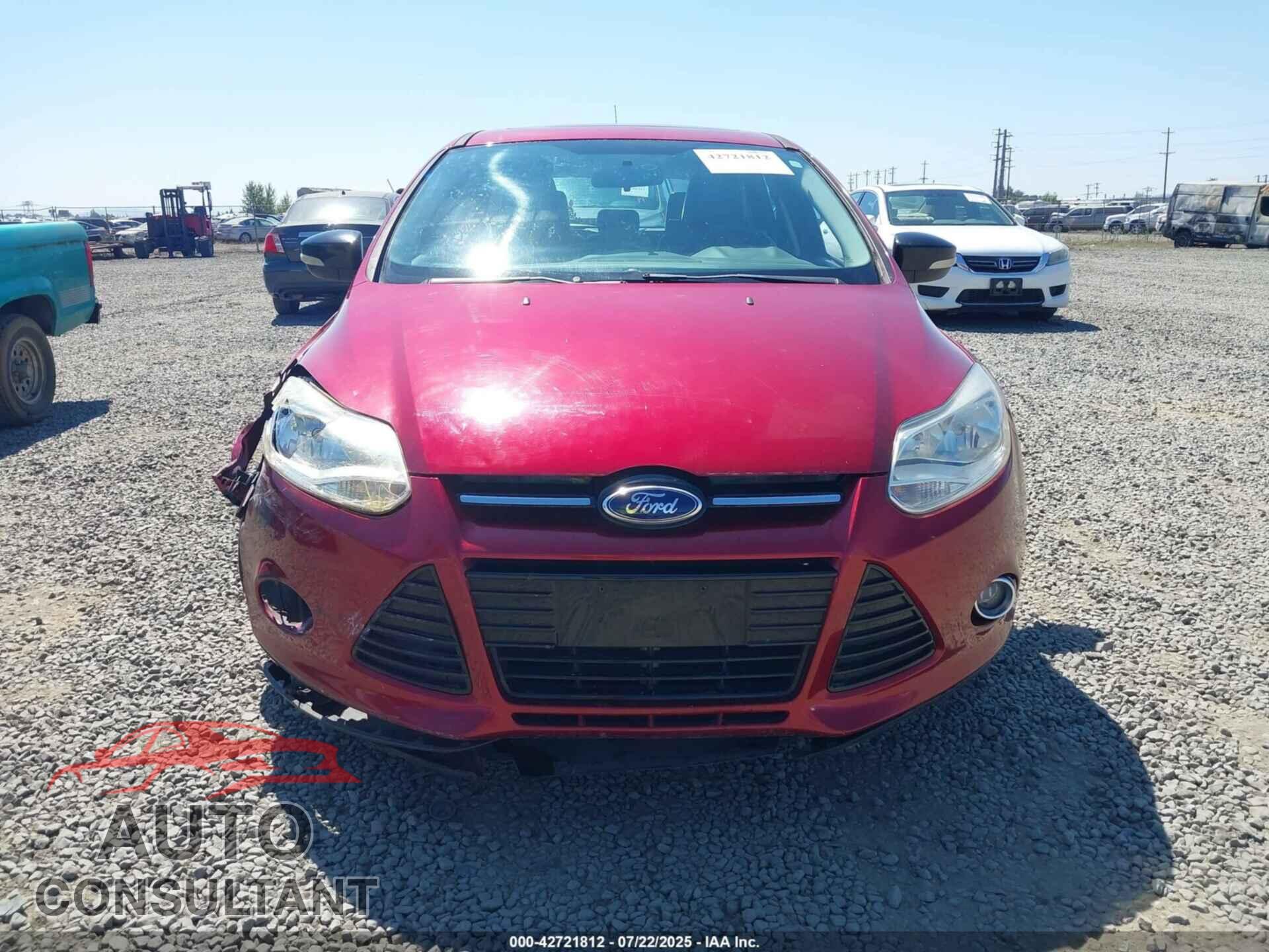 FORD FOCUS 2014 - 1FADP3K2XEL274315