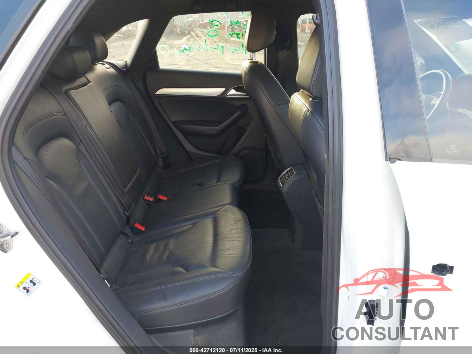 AUDI Q3 2017 - WA1JCCFS2HR017731