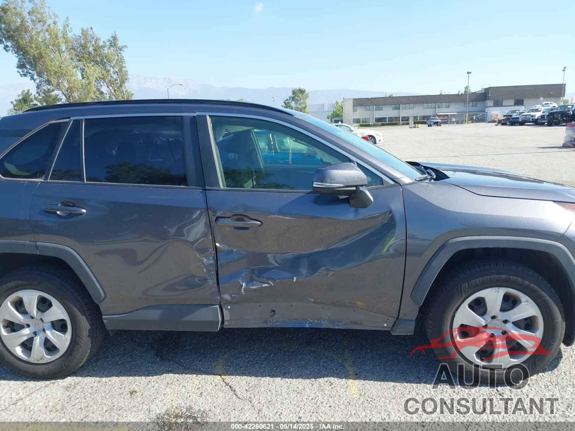 TOYOTA RAV4 2019 - JTMG1RFV5KJ010605