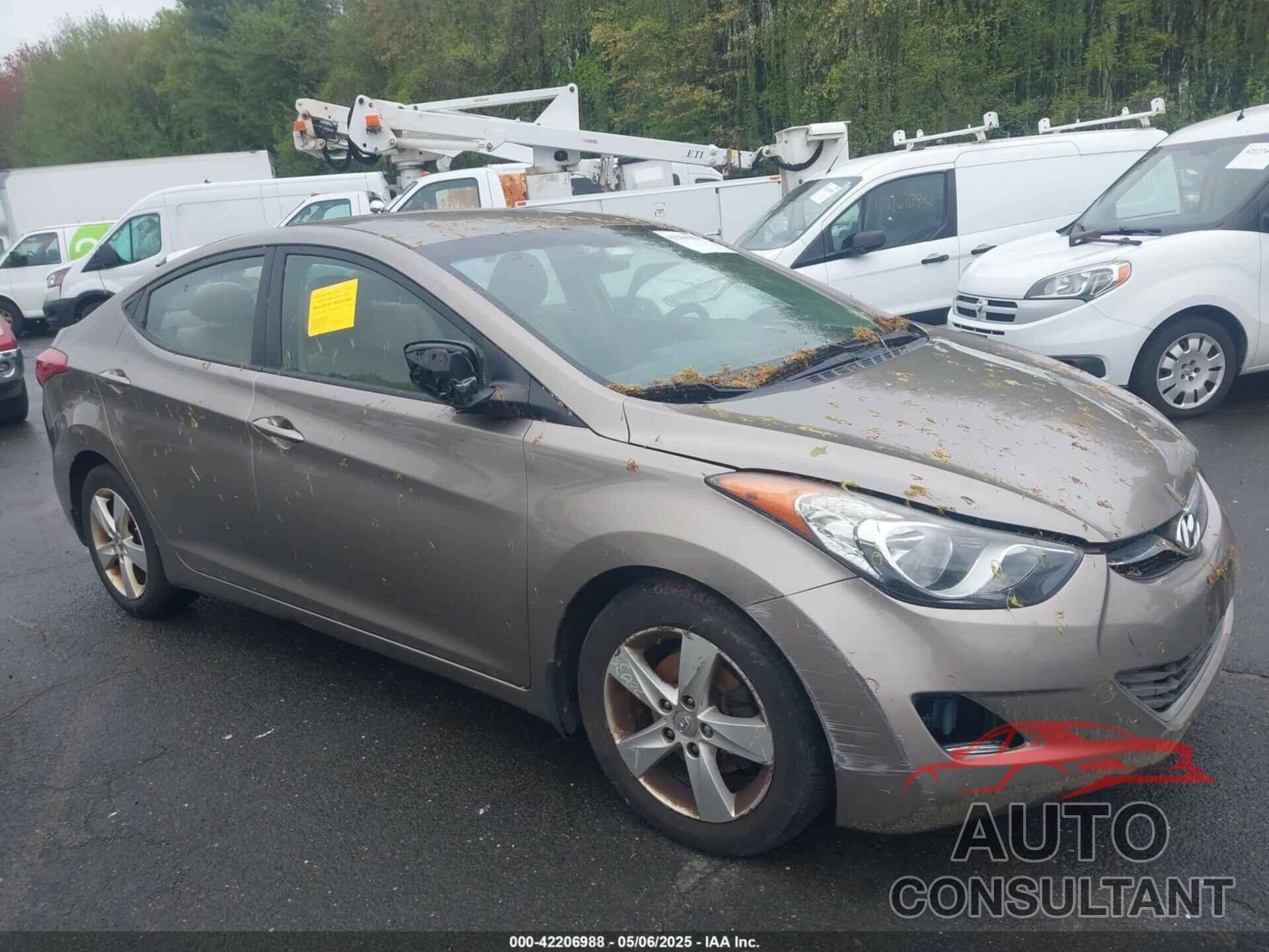 HYUNDAI ELANTRA 2013 - 5NPDH4AE8DH417435