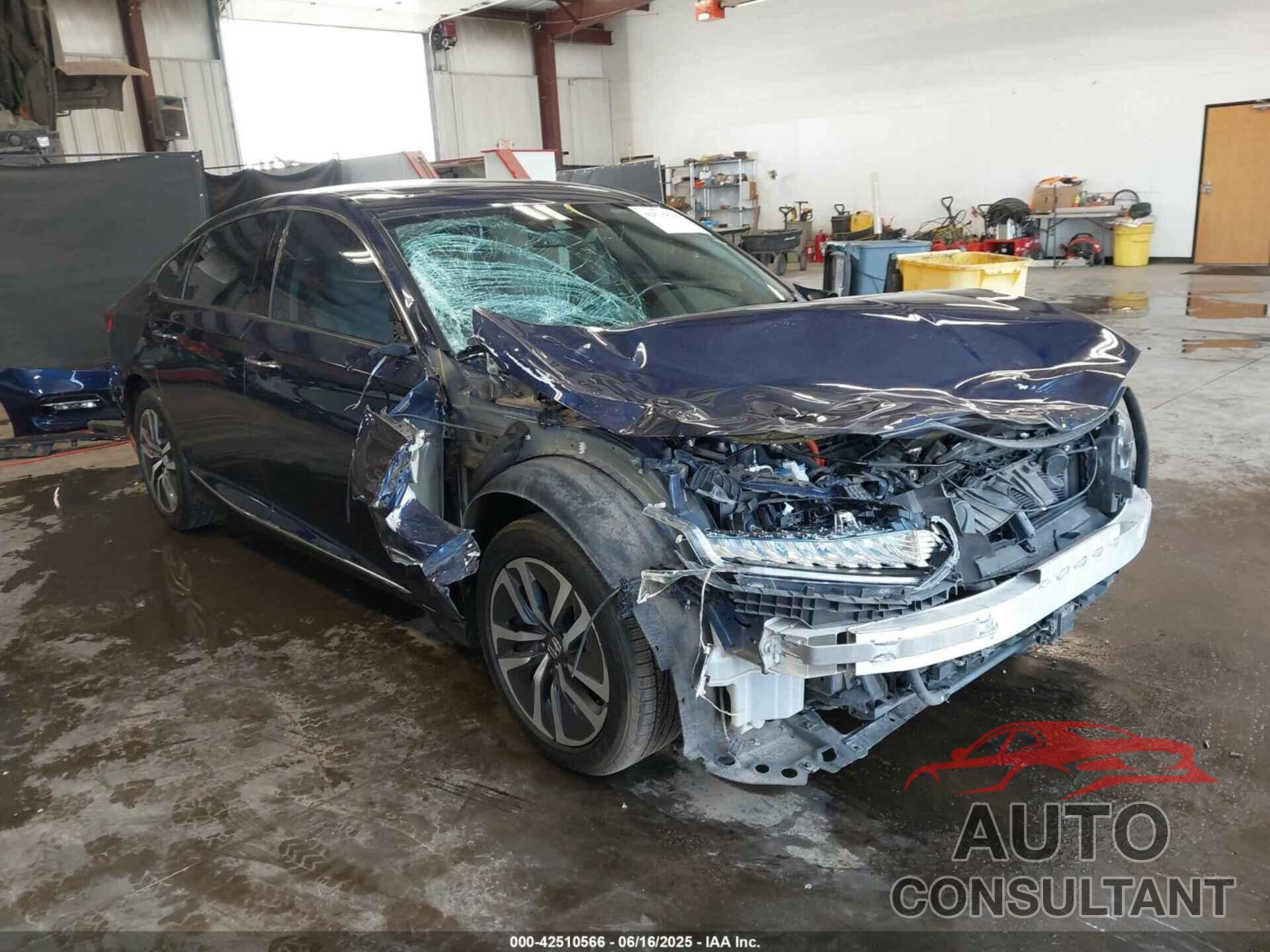 HONDA ACCORD 2020 - 1HGCV3F95LA012182
