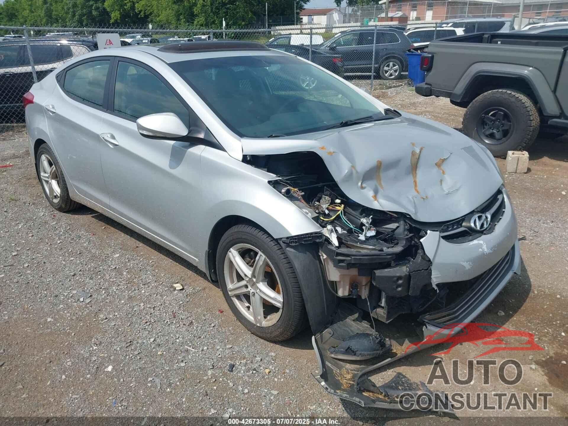 HYUNDAI ELANTRA 2012 - 5NPDH4AE7CH144258