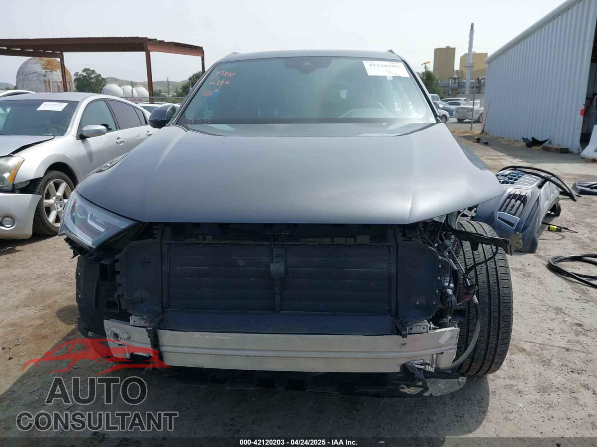 AUDI Q7 2021 - WA1LJAF71MD021663