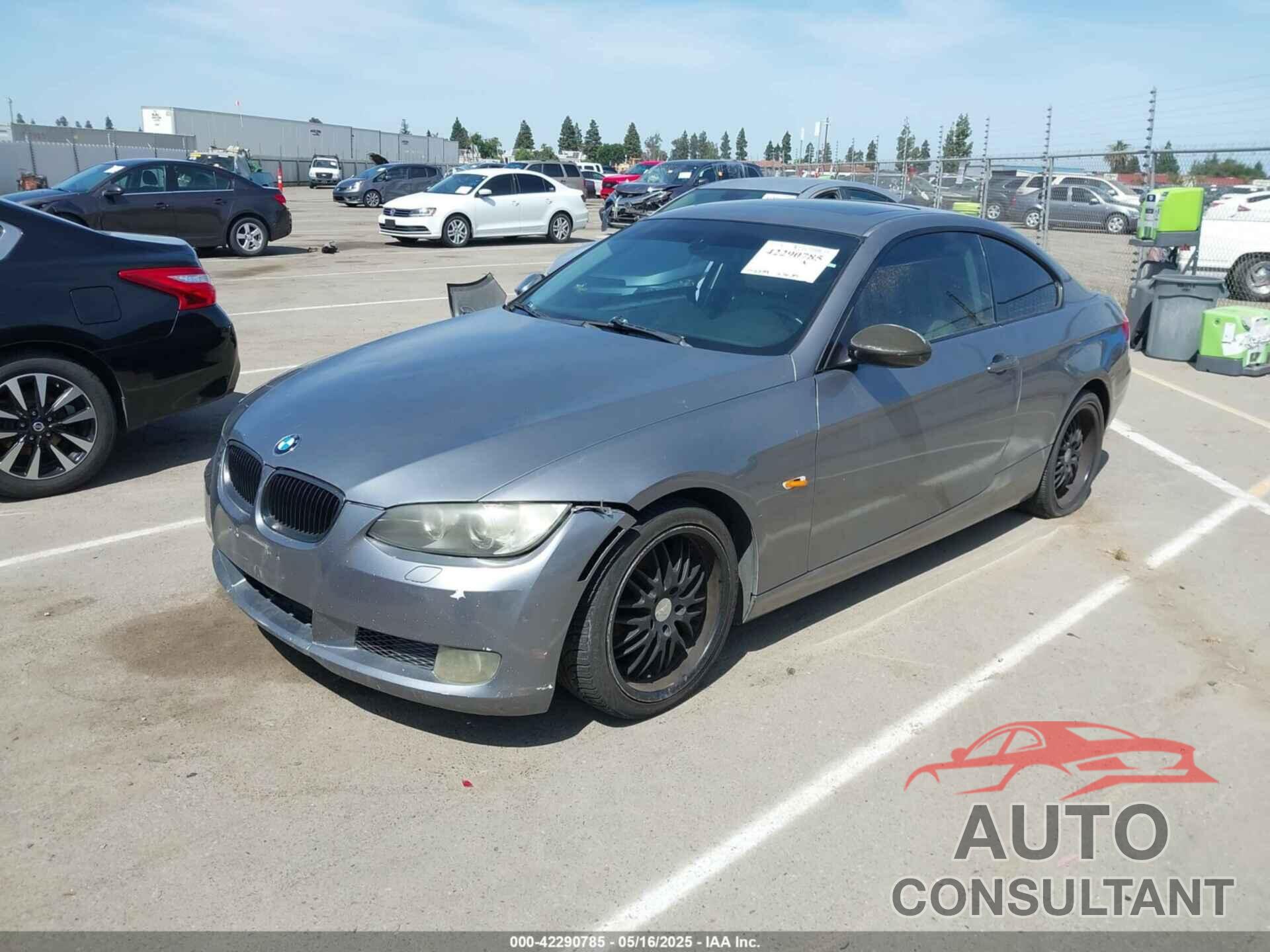 BMW 328I 2009 - WBAWC33599PU83743