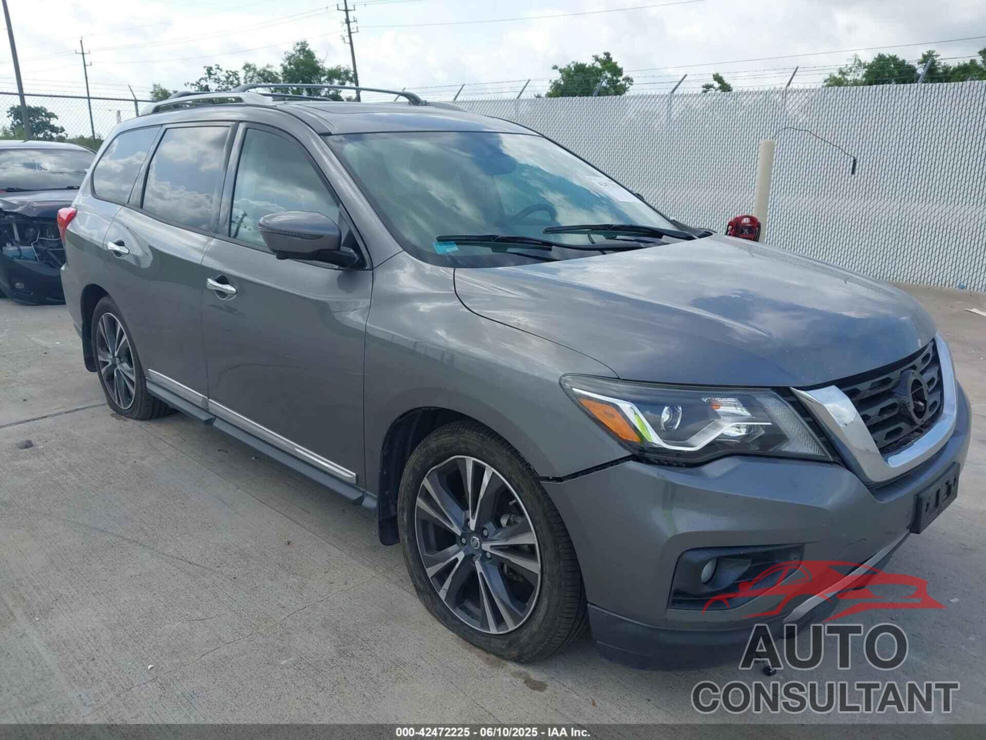 NISSAN PATHFINDER 2018 - 5N1DR2MN6JC655915