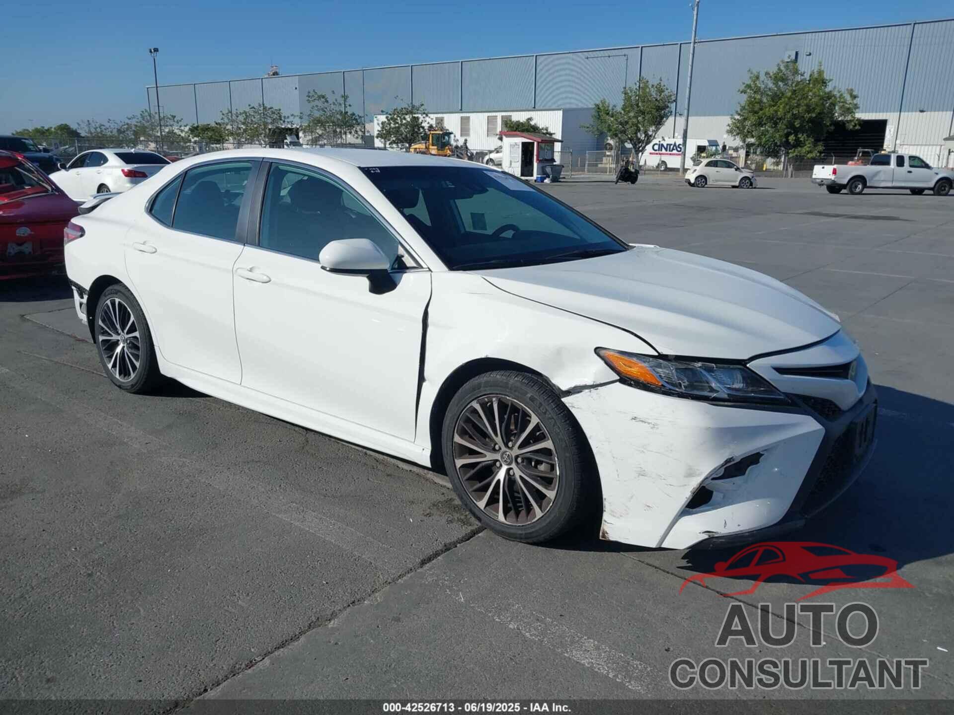 TOYOTA CAMRY 2019 - 4T1B11HK5KU779209