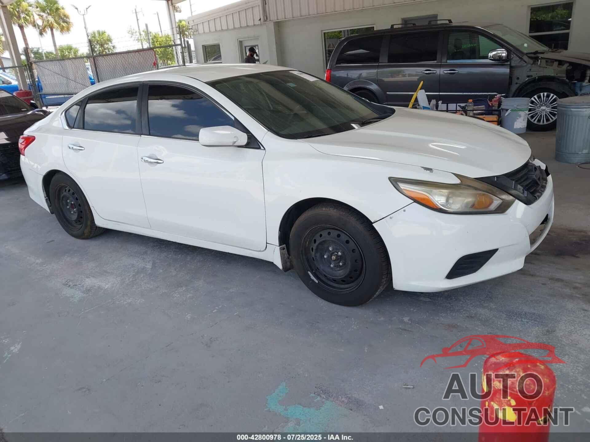 NISSAN ALTIMA 2017 - 1N4AL3AP8HC108861