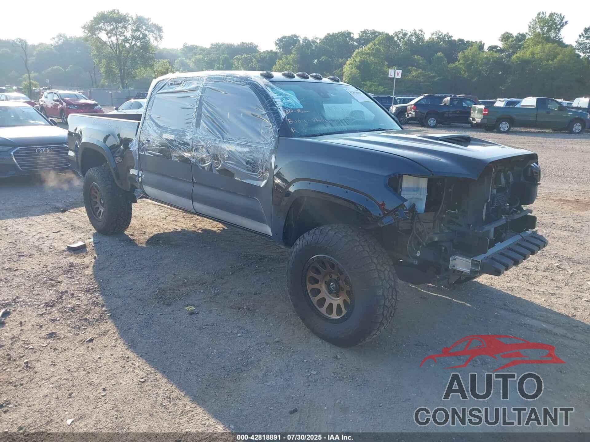 TOYOTA TACOMA 2018 - 3TMDZ5BN9JM039715