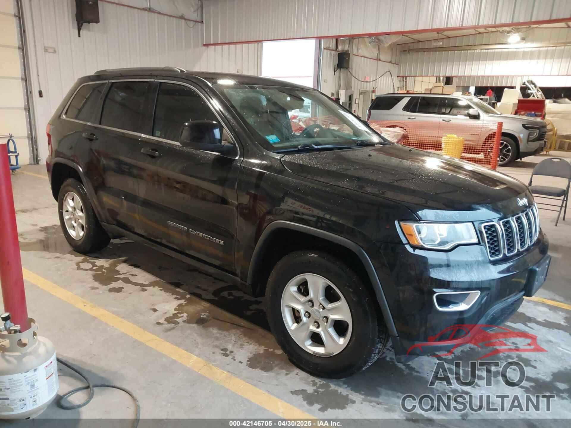 JEEP GRAND CHEROKEE 2017 - 1C4RJEAG1HC685312