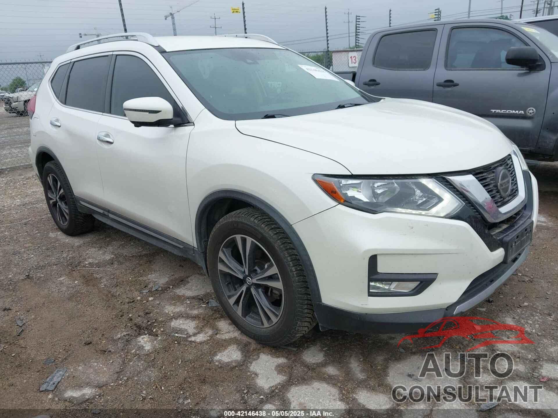 NISSAN ROGUE 2018 - JN8AT2MV0JW315929