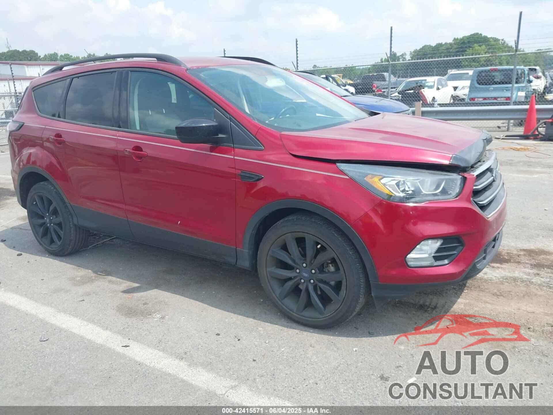 FORD ESCAPE 2017 - 1FMCU0GD1HUD05159
