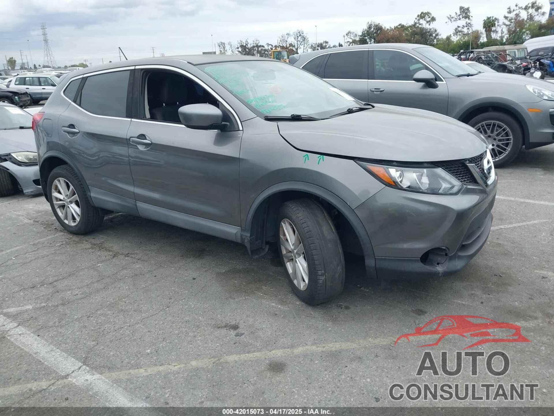 NISSAN ROGUE SPORT 2017 - JN1BJ1CP6HW009219