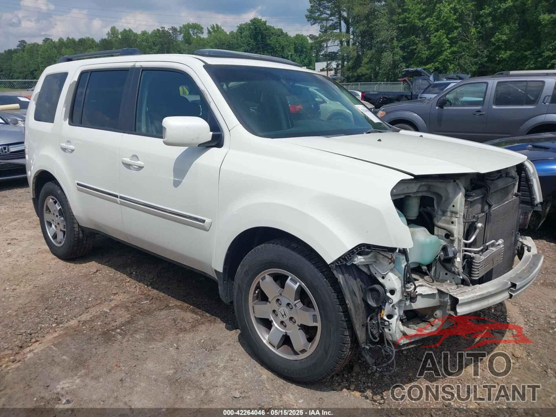 HONDA PILOT 2011 - 5FNYF4H96BB037120