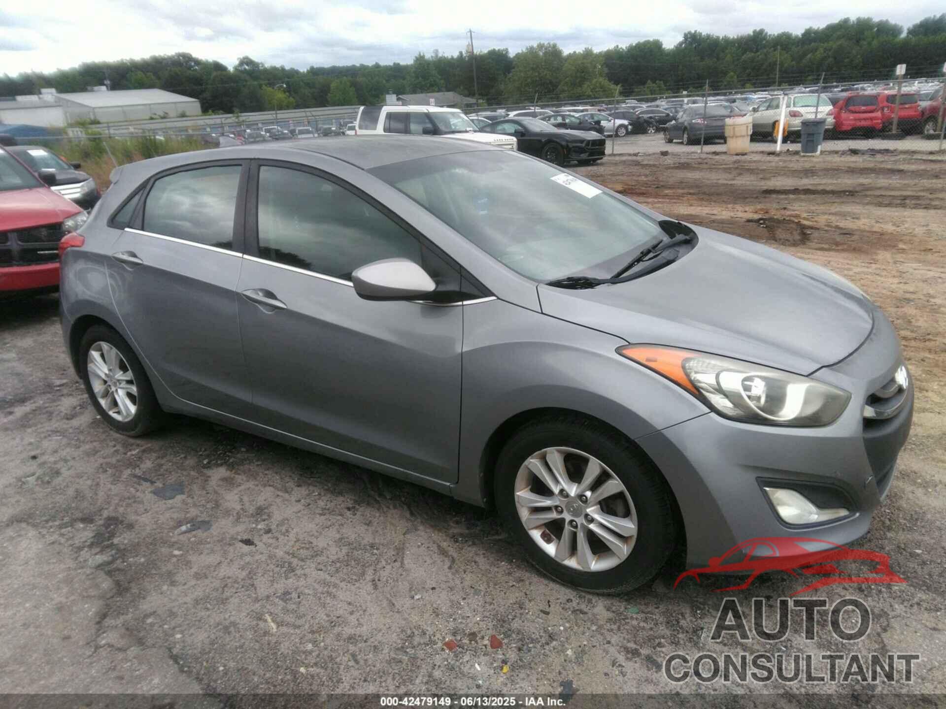 HYUNDAI ELANTRA GT 2013 - KMHD35LE2DU022458