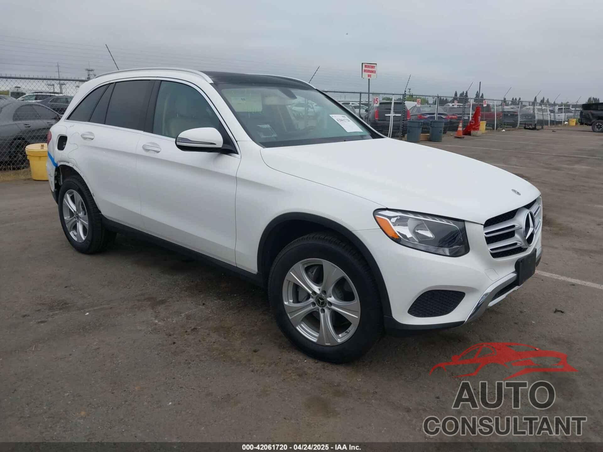 MERCEDES-BENZ GLC 300 2018 - WDC0G4KB0JV099077