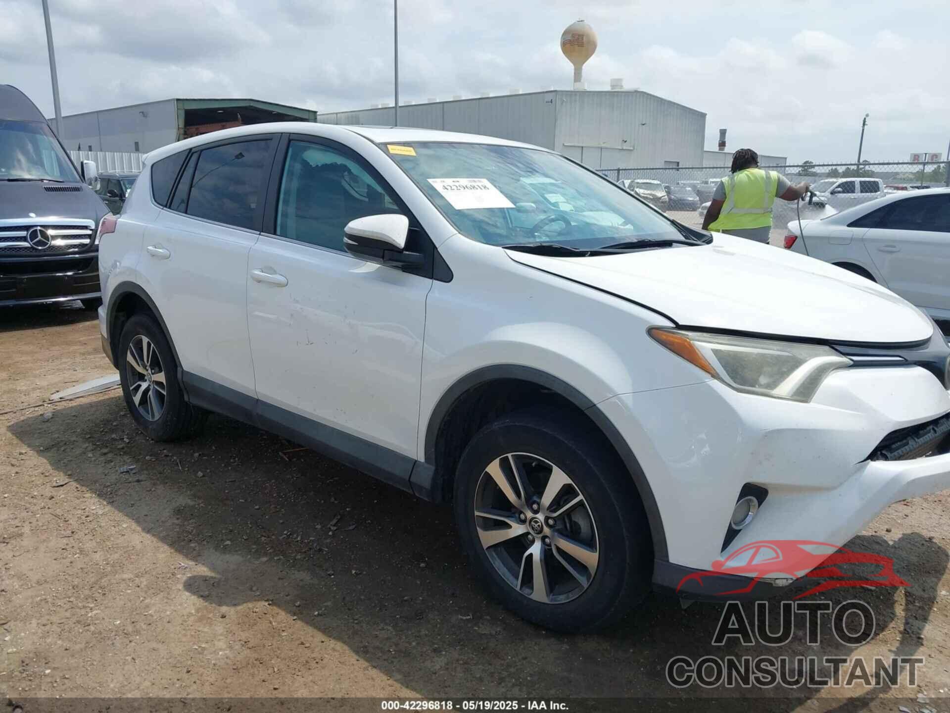TOYOTA RAV4 2018 - 2T3WFREV7JW408560