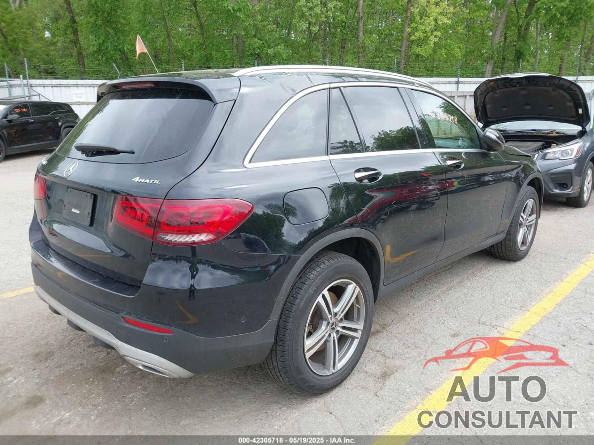 MERCEDES-BENZ GLC 300 2022 - W1N0G8EB5NV389838