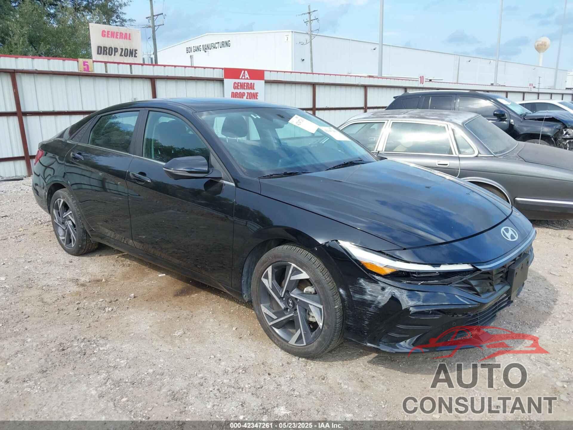 HYUNDAI ELANTRA 2024 - KMHLP4DG5RU769067