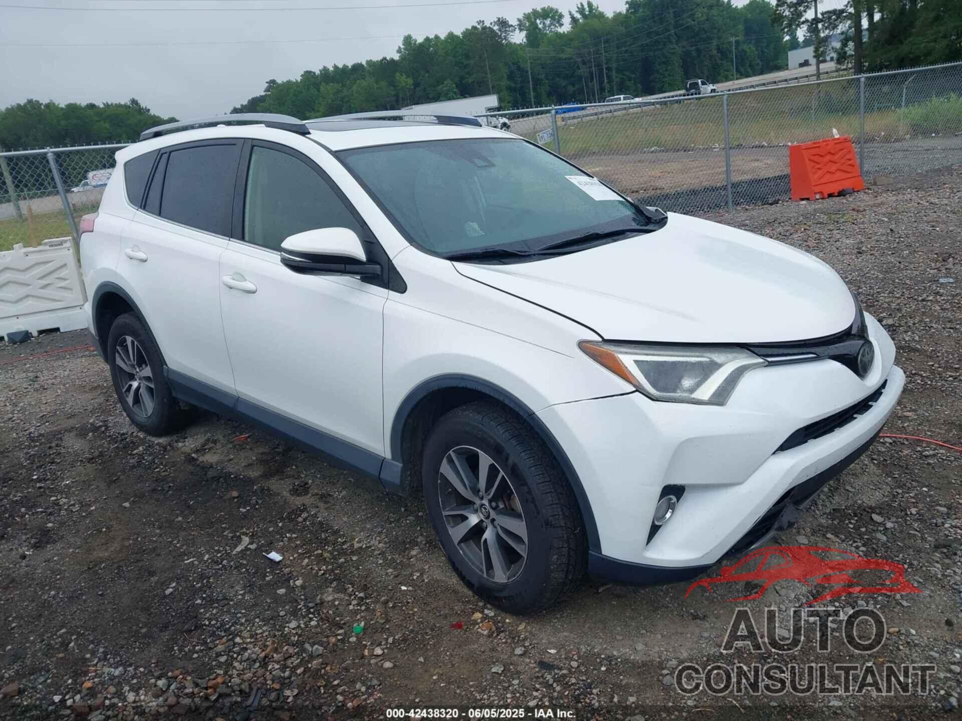 TOYOTA RAV4 2018 - JTMWFREV2JD115999
