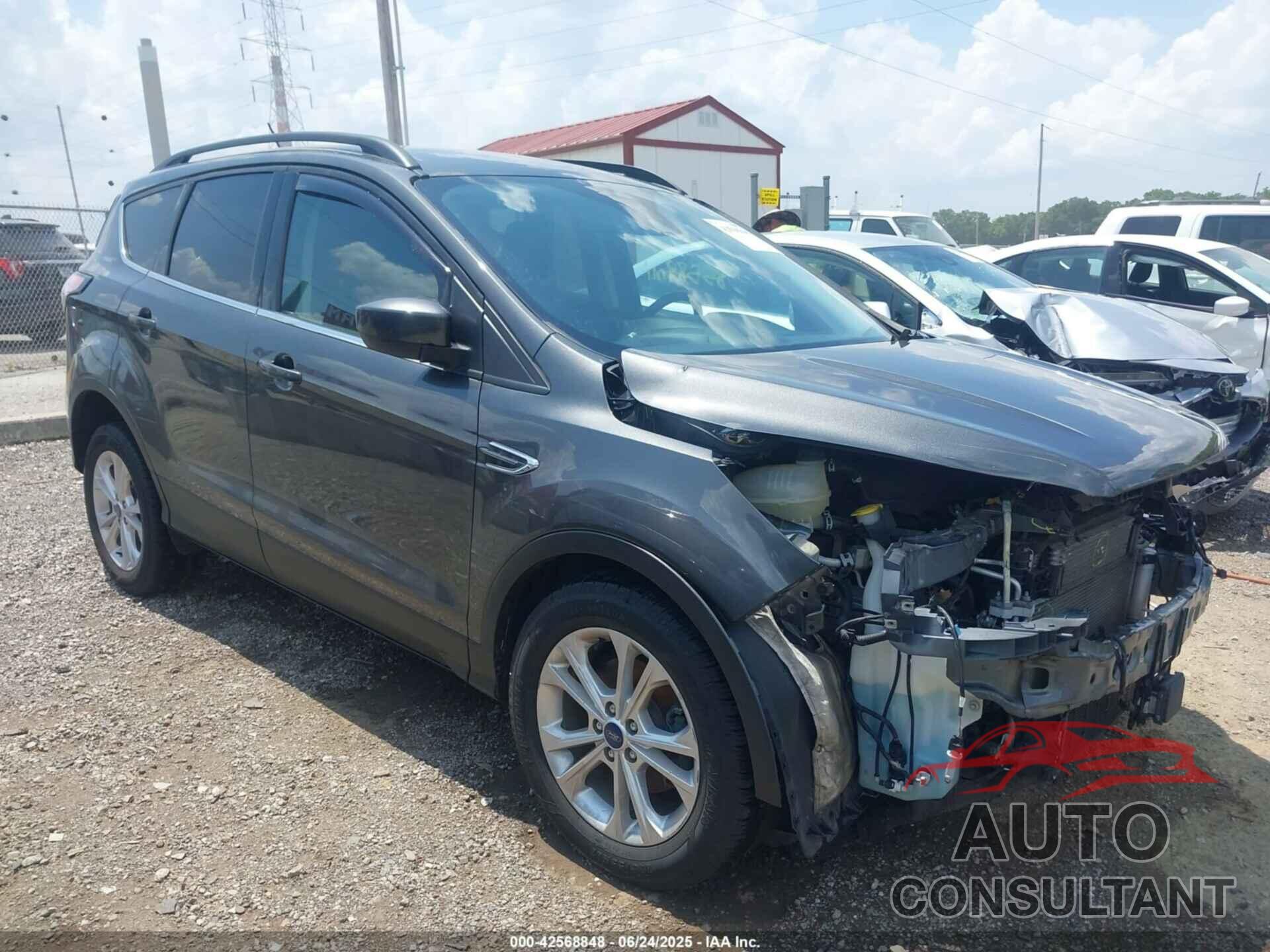 FORD ESCAPE 2018 - 1FMCU0HD8JUA21354