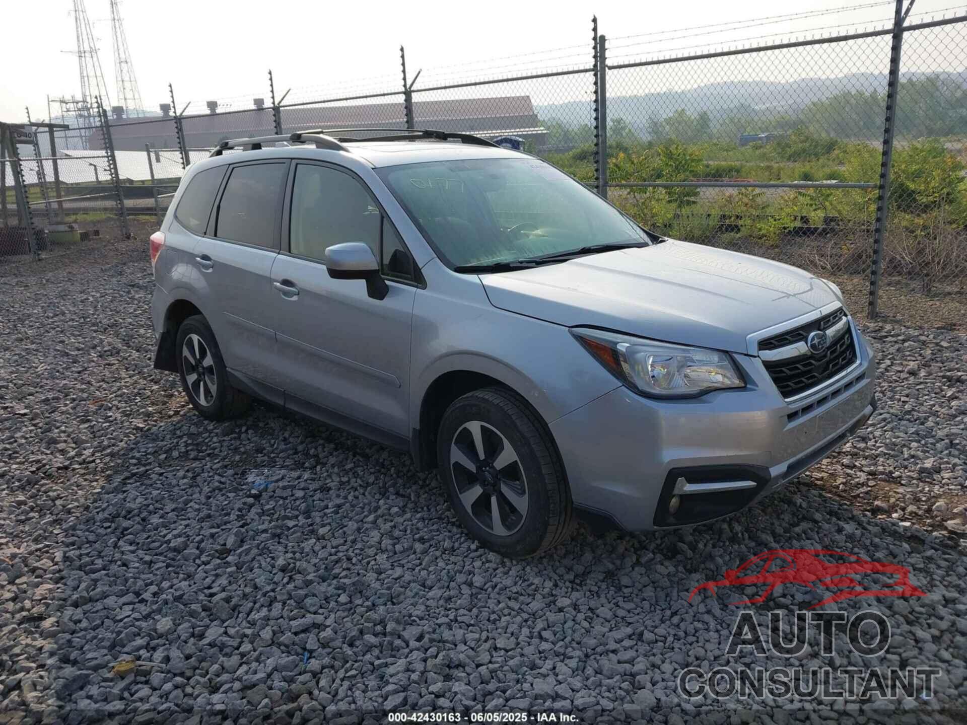 SUBARU FORESTER 2017 - JF2SJAGC4HH520177