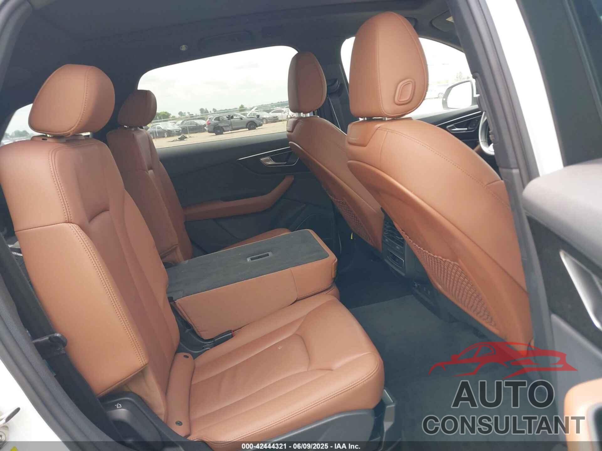 AUDI Q7 2021 - WA1LXAF75MD021454