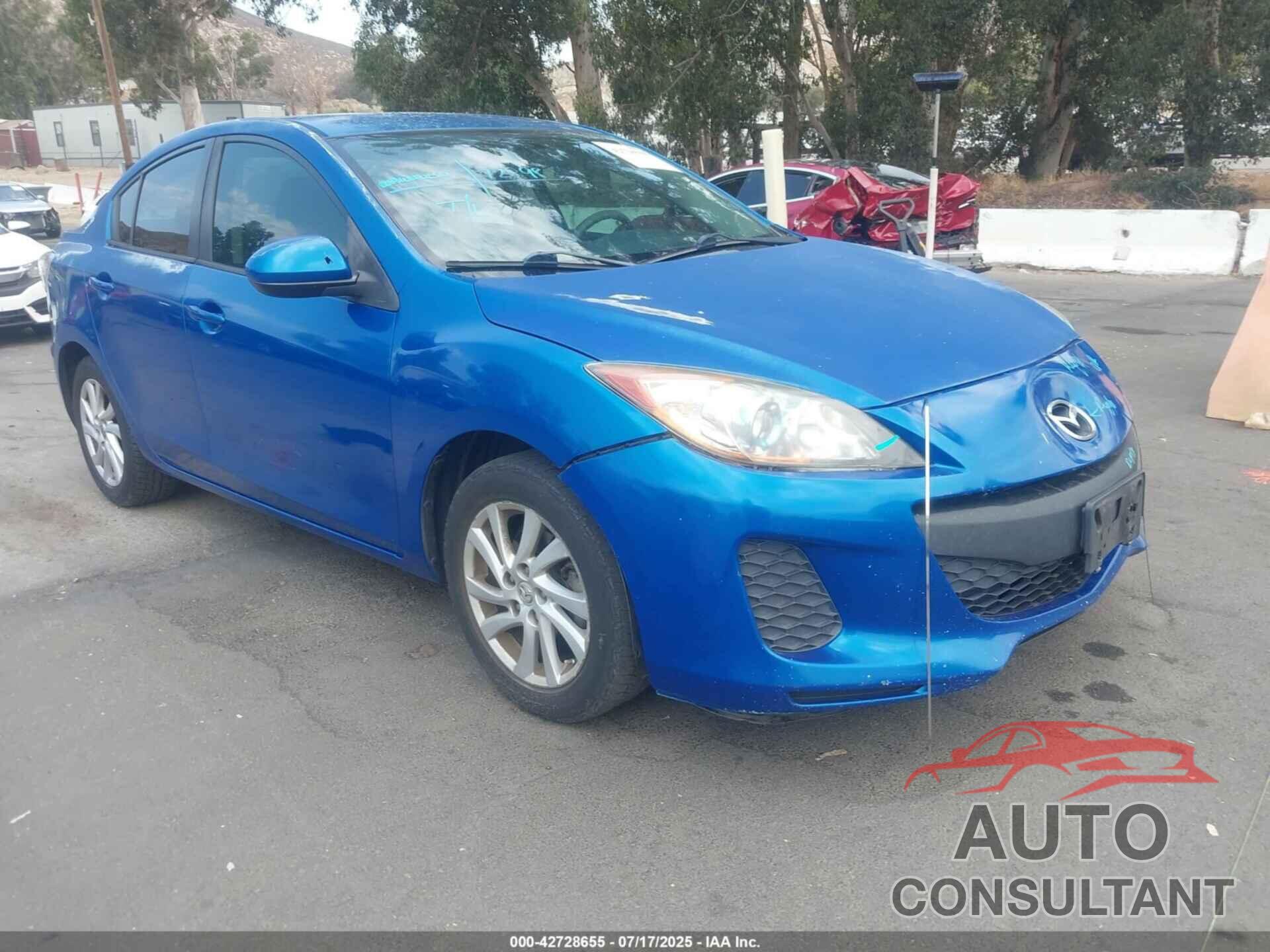 MAZDA MAZDA3 2012 - JM1BL1V86C1537278
