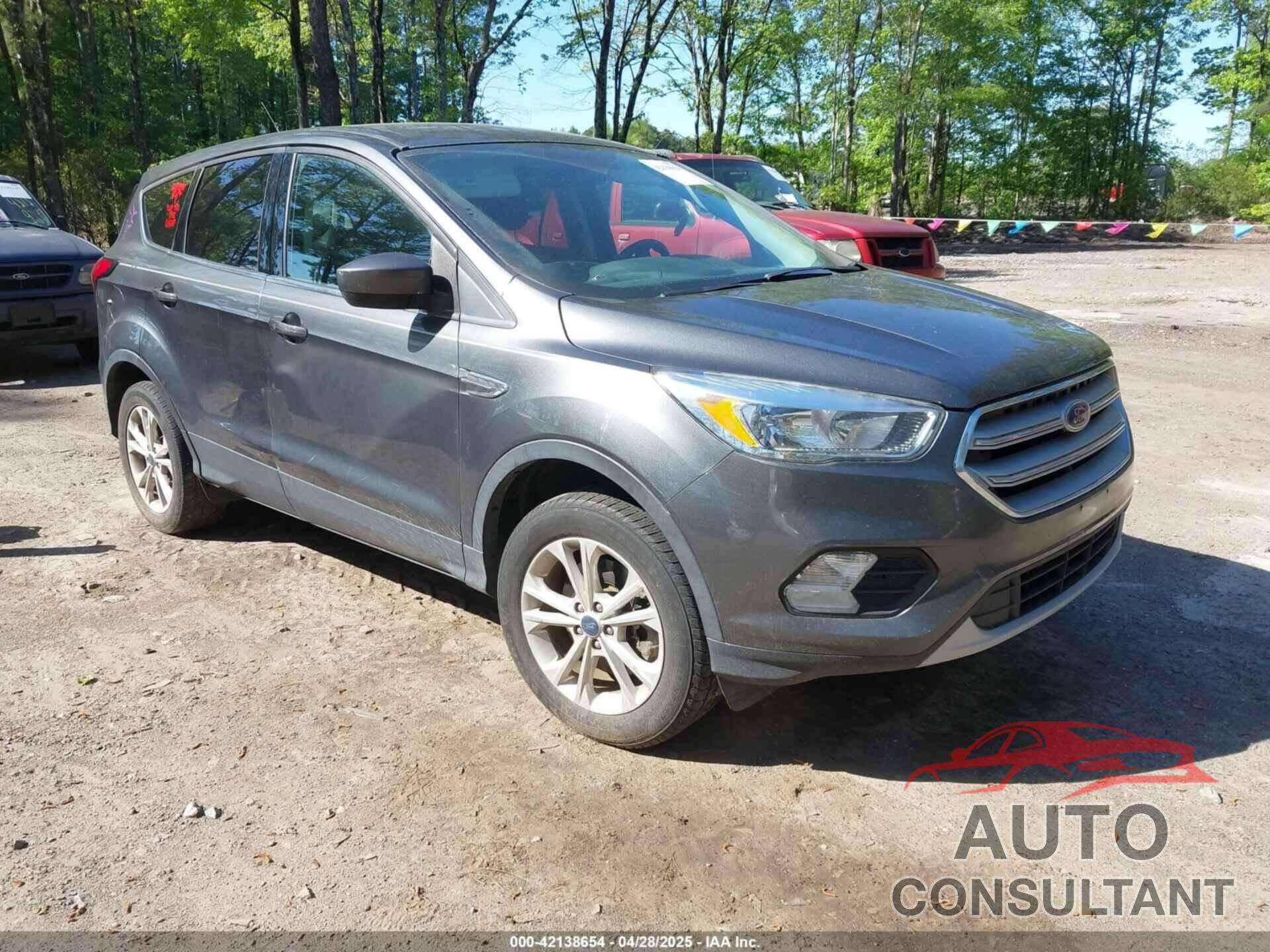 FORD ESCAPE 2019 - 1FMCU9GD7KUB23316