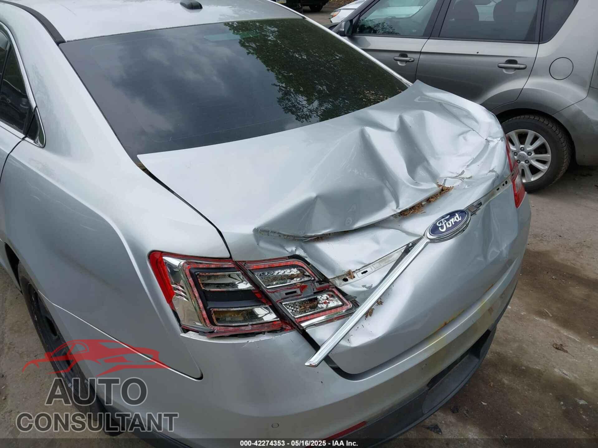 FORD TAURUS 2013 - 1FAHP2E80DG194881