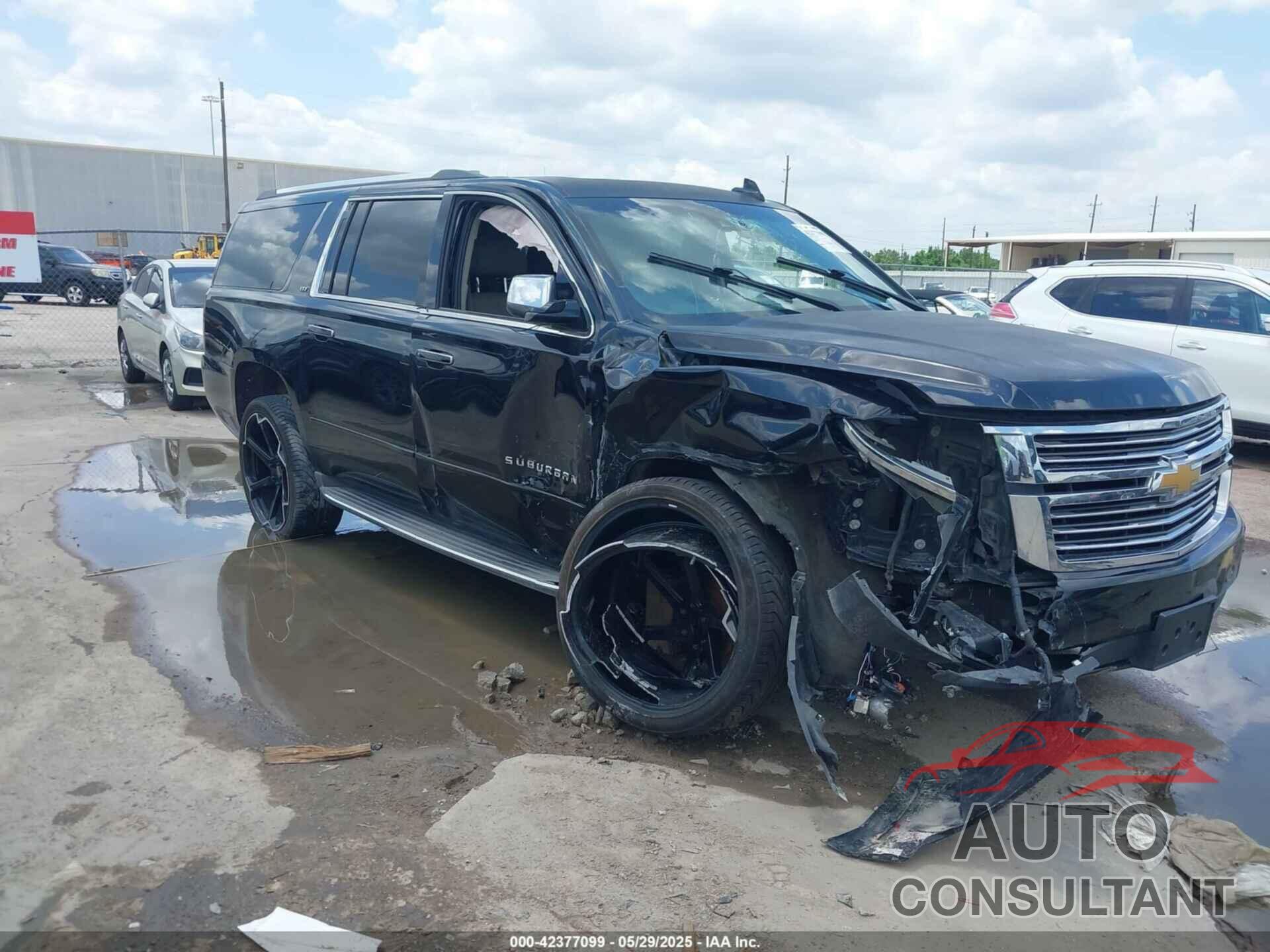 CHEVROLET SUBURBAN 1500 2015 - 1GNSCKKC0FR510461