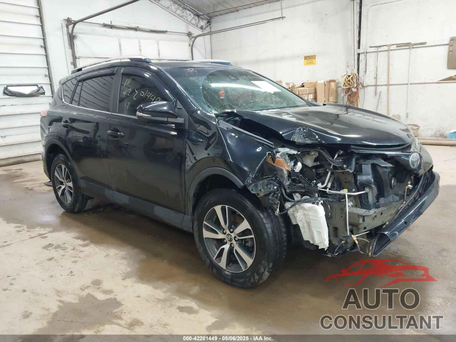 TOYOTA RAV4 2017 - 2T3RFREV2HW644699