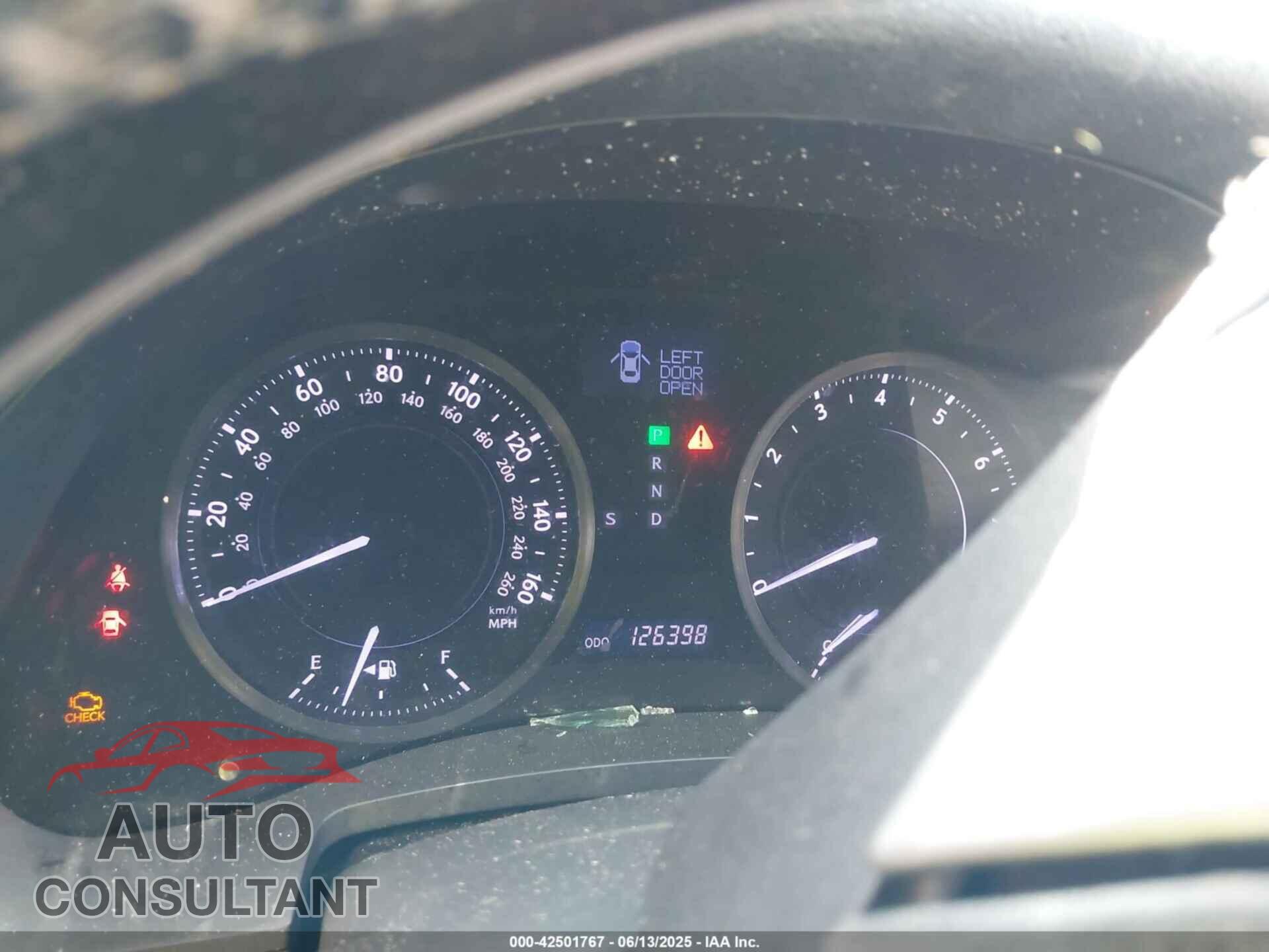 LEXUS IS 250C 2011 - JTHFF2C21B2516455