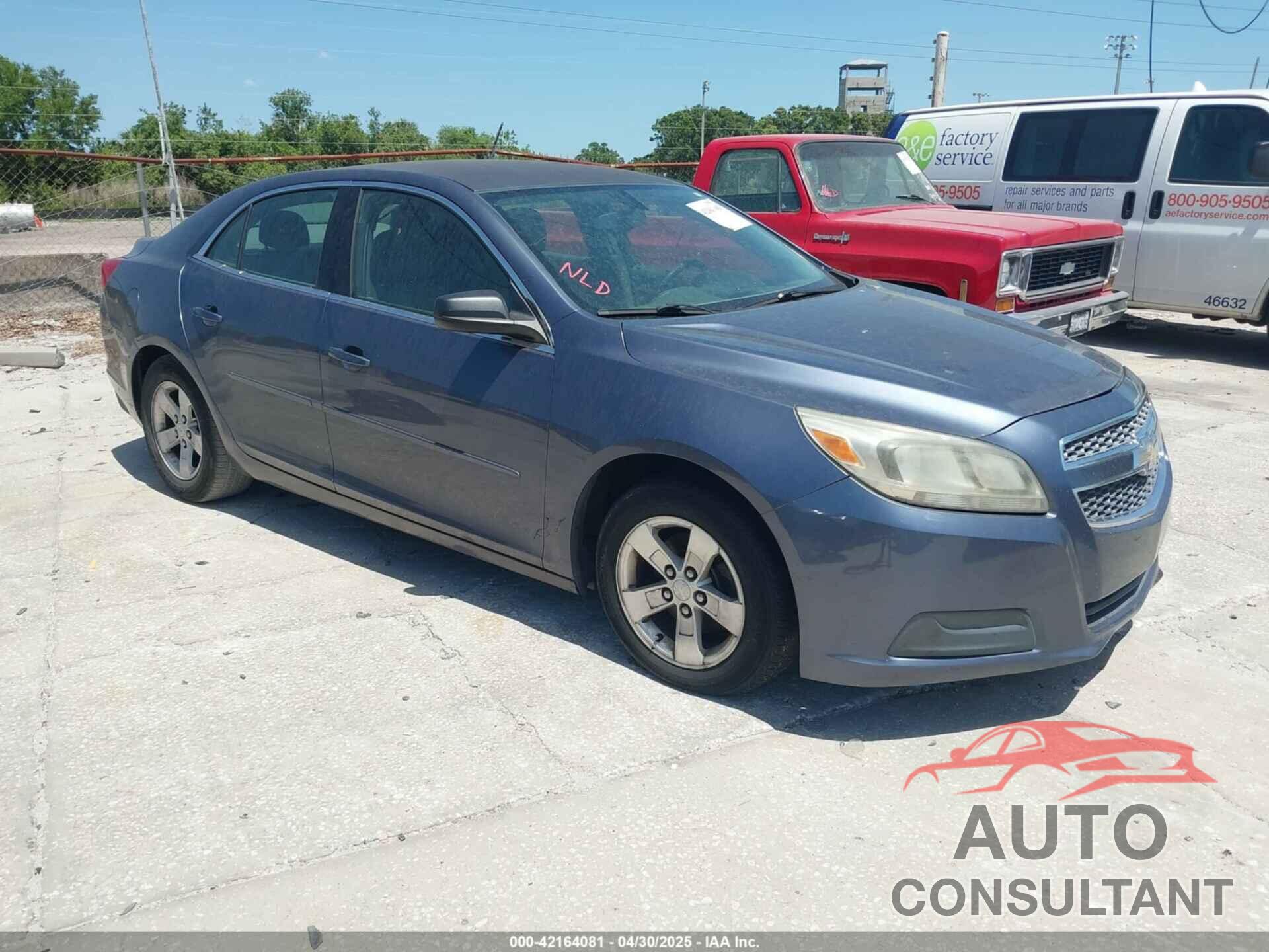 CHEVROLET MALIBU 2013 - 1G11B5SA0DF275980