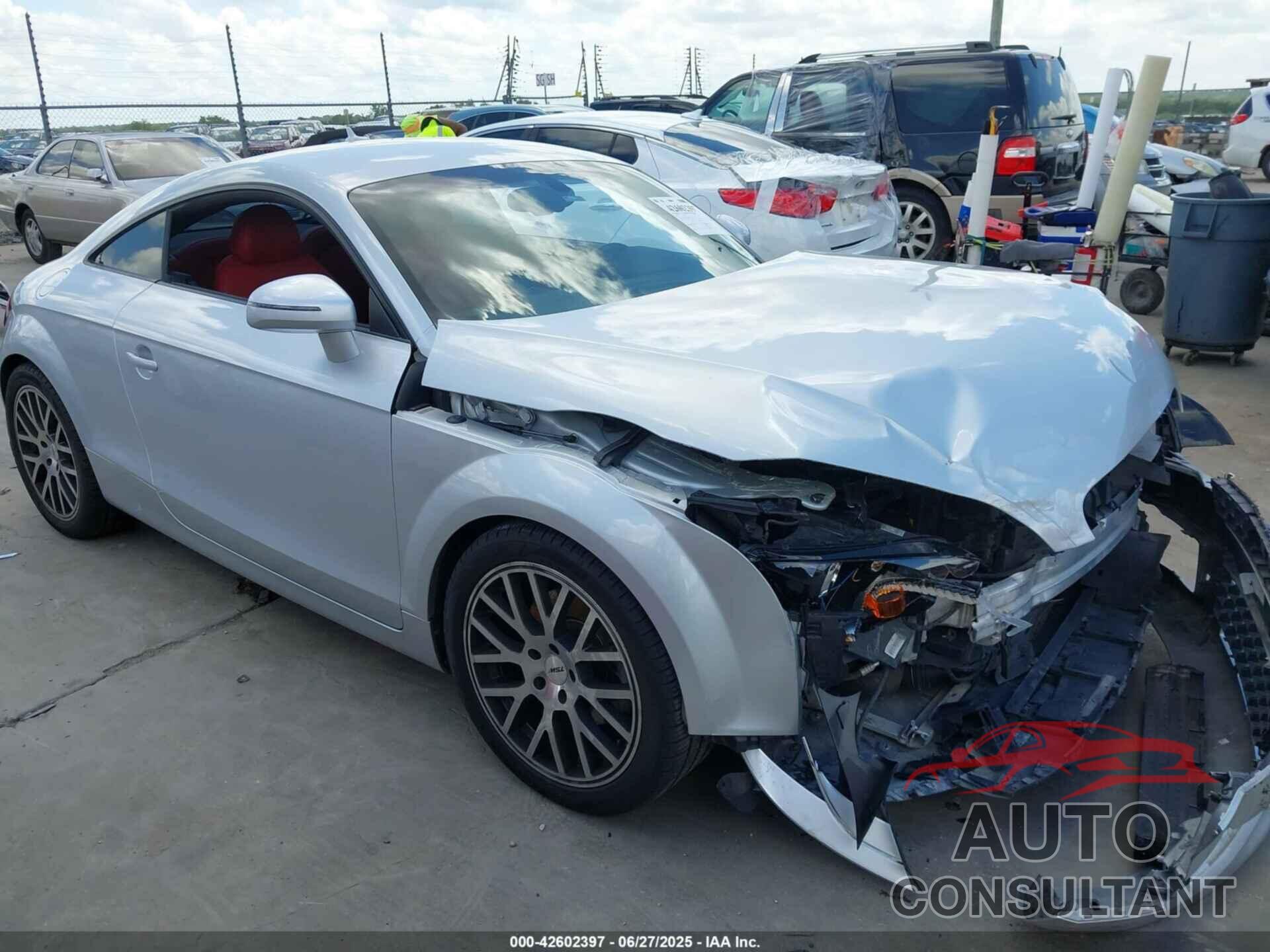 AUDI TT 2010 - TRUKFAFK4A1020565