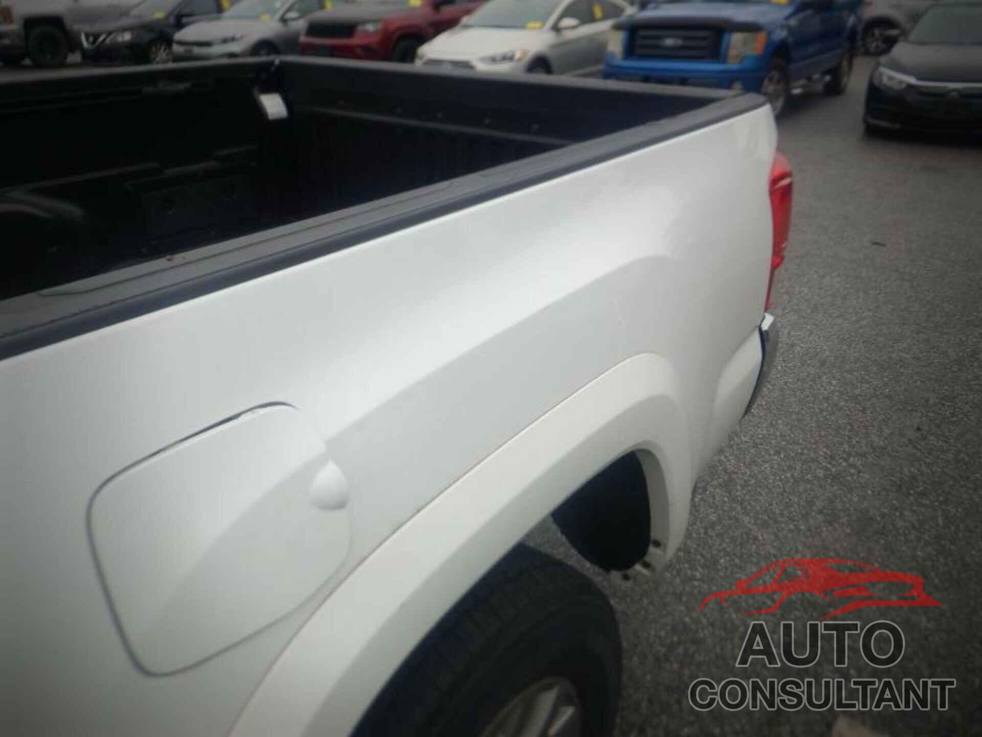 TOYOTA TACOMA 2017 - 5TFCZ5AN5HX102679