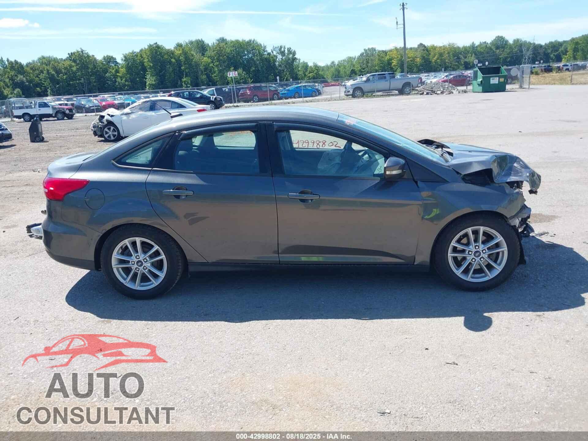 FORD FOCUS 2015 - 1FADP3F29FL209760