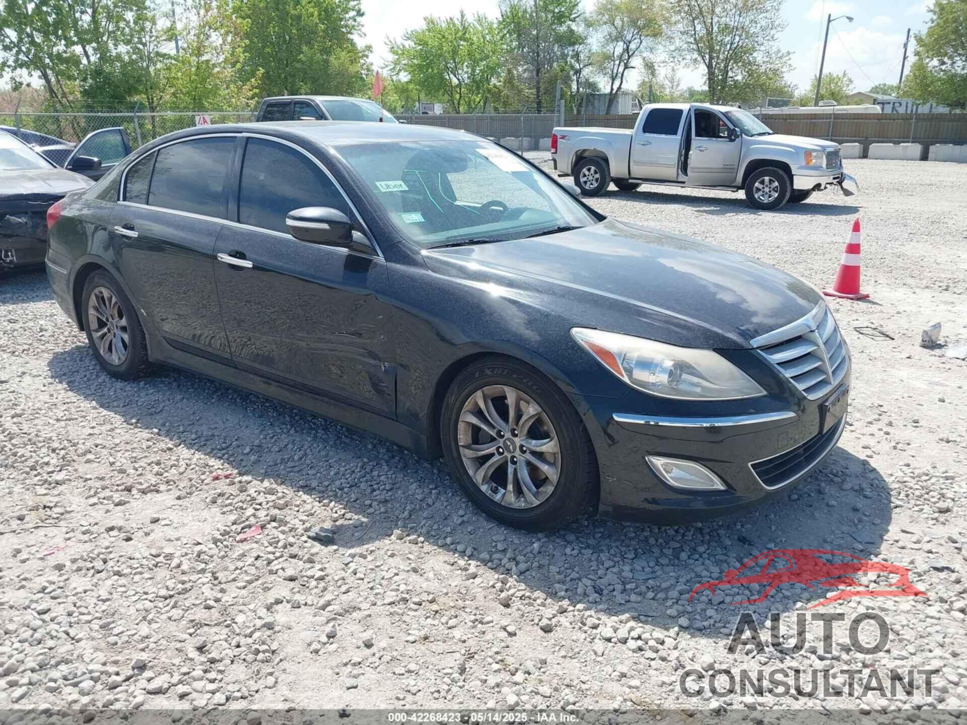 HYUNDAI GENESIS 2013 - KMHGC4DD2DU222124