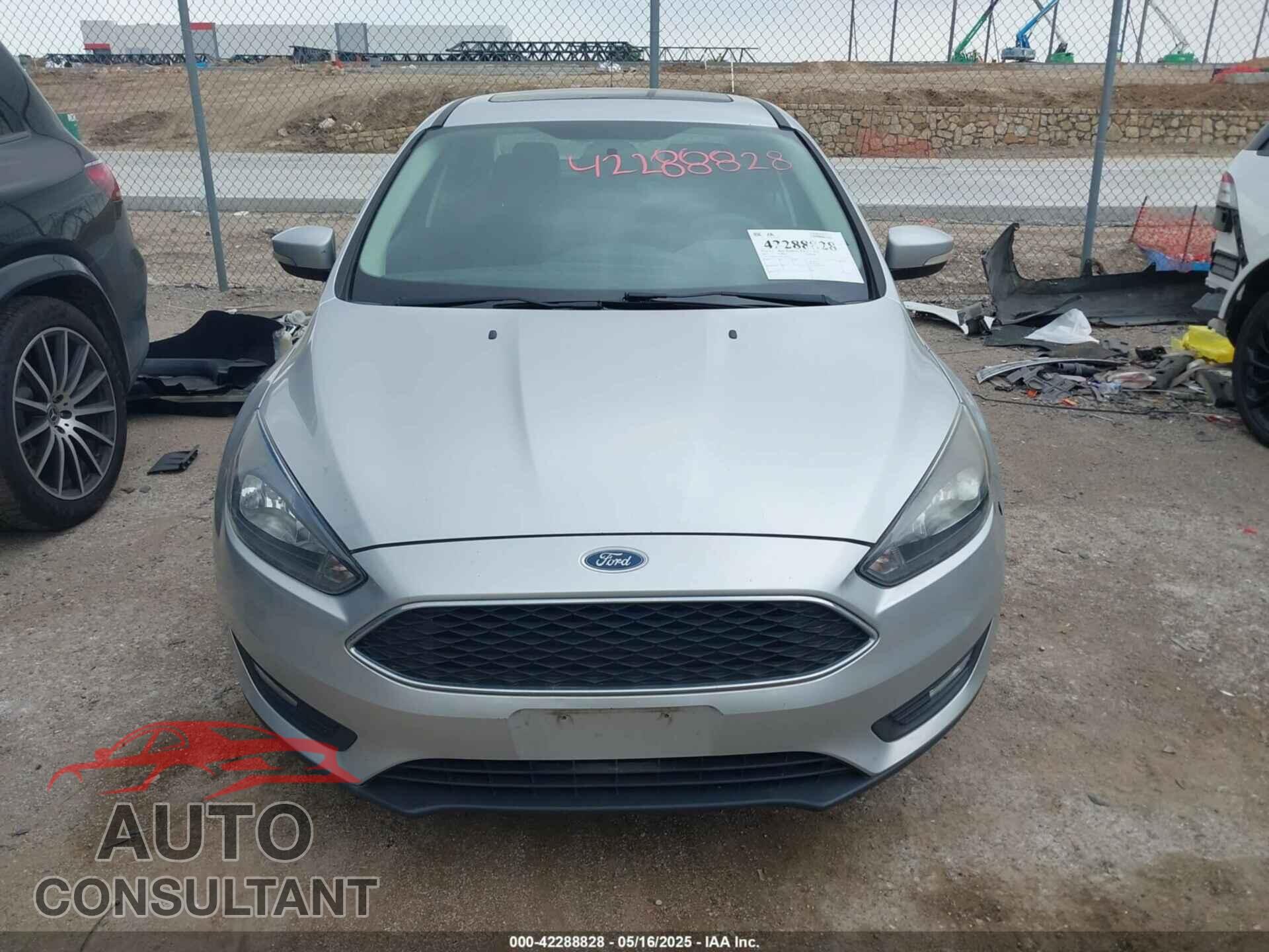 FORD FOCUS 2017 - 1FADP3H25HL344217