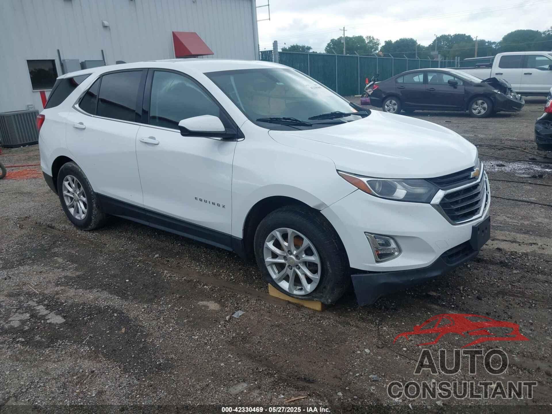 CHEVROLET EQUINOX 2018 - 3GNAXJEV8JL118982