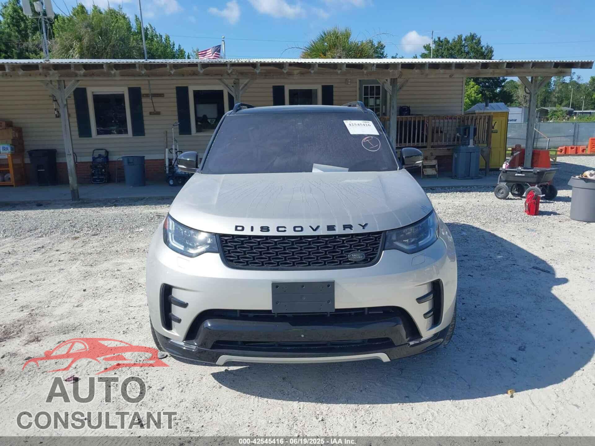 LAND ROVER DISCOVERY 2017 - SALRHBBV0HA040193